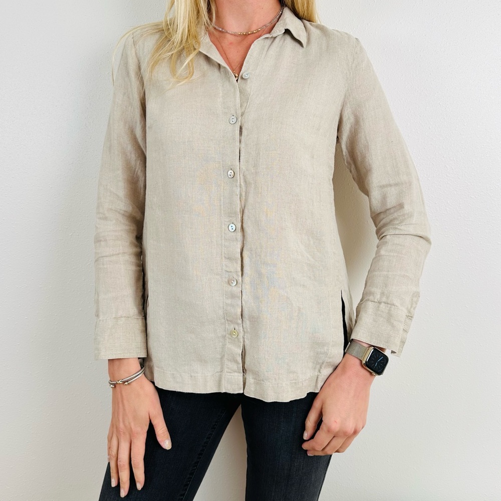 J. Jill Love Linen 100% linen long sleeve button down shirt with side slits - Picture 3 of 9